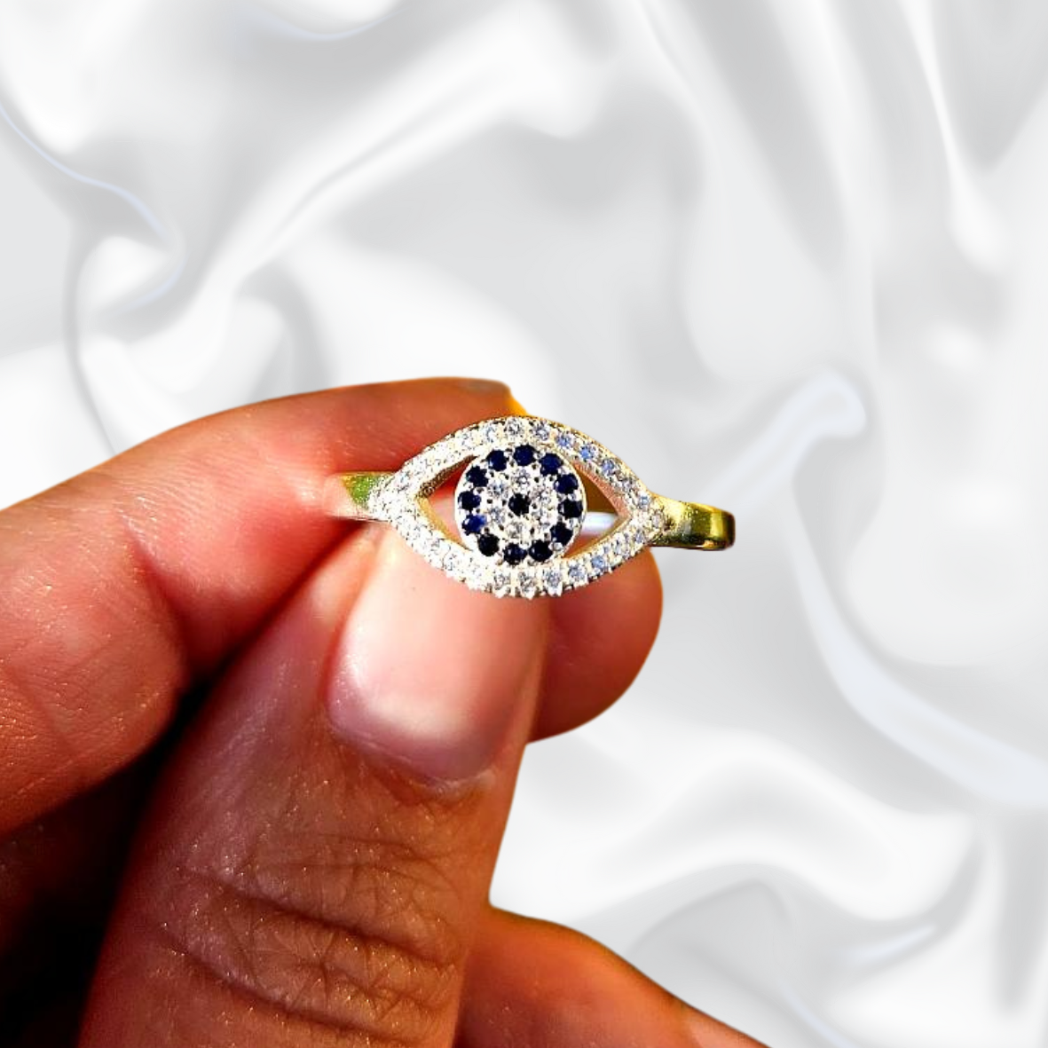 Anillo Mirada Sagrada